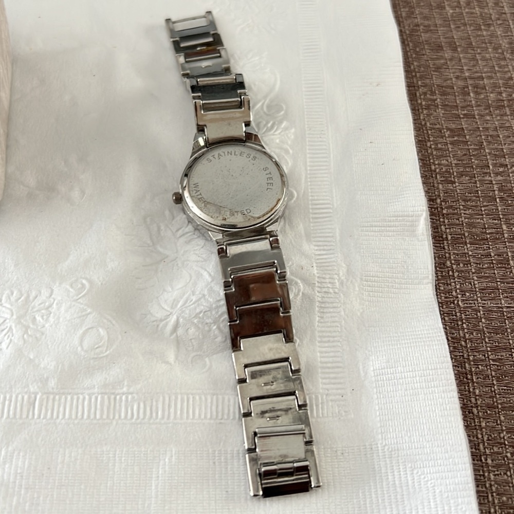 Castleton watch - Picture 3 of 5